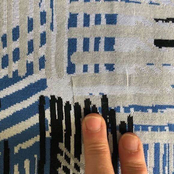 ST JOHN BLUE GREY BLACK KNIT LIGHWEIGHT SWEATER - Picture 8 of 8